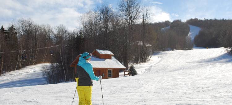 智选假日套房酒店马龙(Holiday Inn Express & Suites Malone)图片