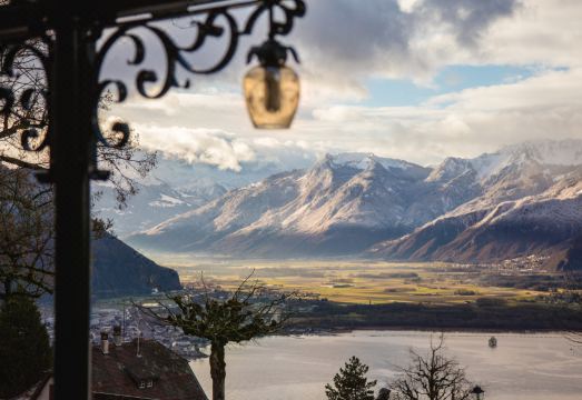 Victoria Glion Hotel Overview