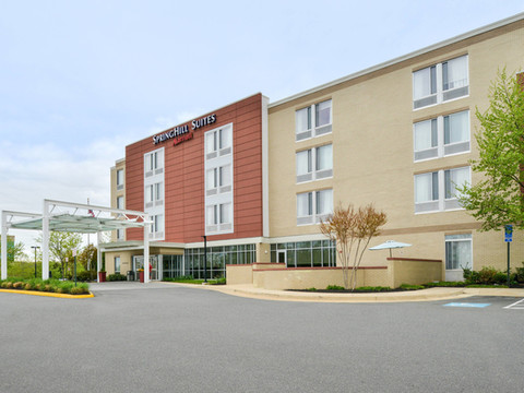 阿什本杜勒斯北SpringHill套房酒店