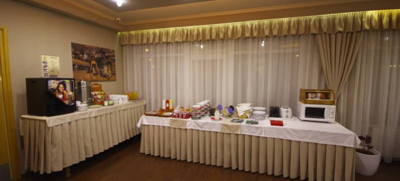 精品瓦达斯库特酒店(Hotel Vadászkürt Superior)图片