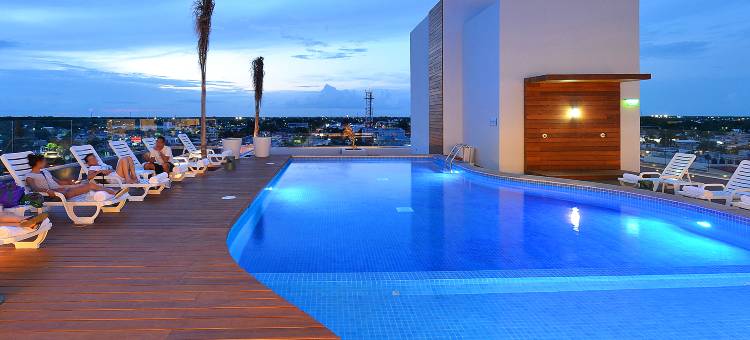 切图马尔嘉年华酒店(Fiesta Inn Chetumal)图片