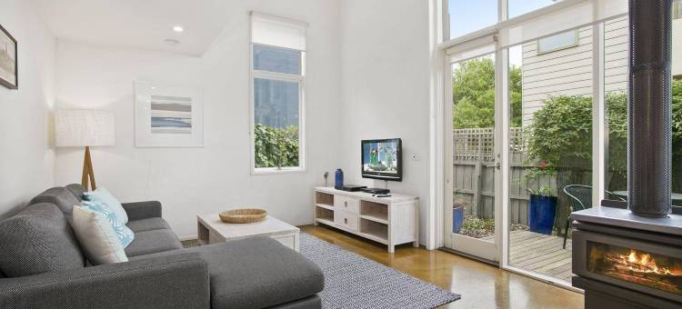 露台阁楼公寓(Terrace Lofts Apartments)图片