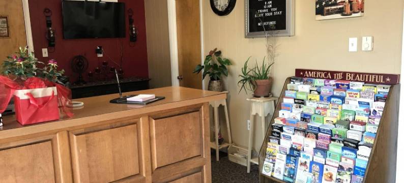 OYO罗恩克斯附近的兰卡斯特汽车旅馆(The Lancaster Motel by OYO Ronks Near Paradise)图片