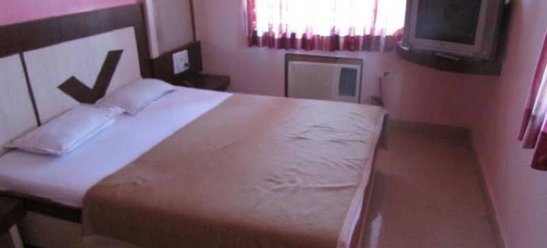 赛阿拉达那酒店(Sai Aradhana Hotel)图片