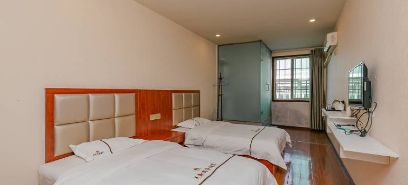 广元天鑫商务酒店(高铁站店)图片