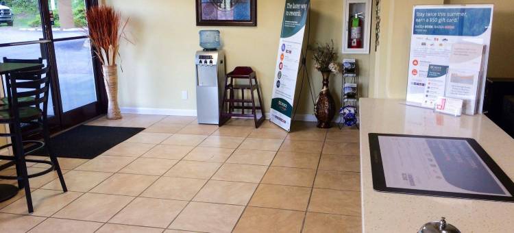 伊克诺旅馆韦恩斯维尔(Econo Lodge - Waynesville)图片