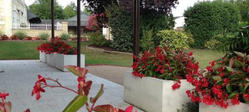 欧里波伊斯酒店(Logis Hotel Restaurant l'Orée des Bois)图片