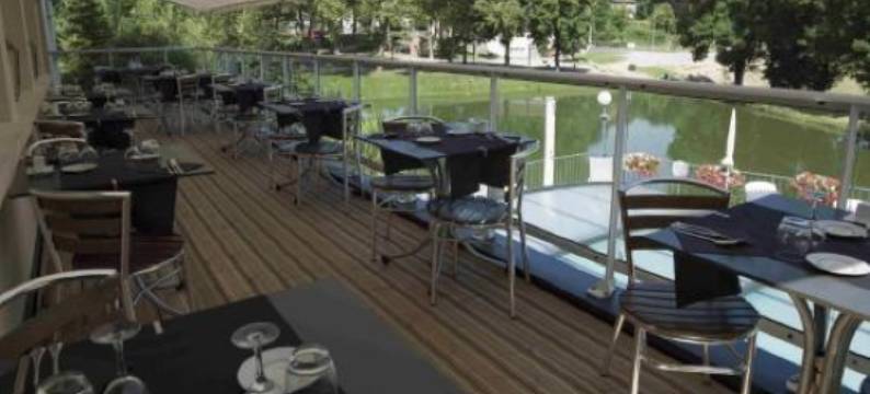 奥贝吉池塘酒店(Logis Hôtel Auberge de l'Etang)图片