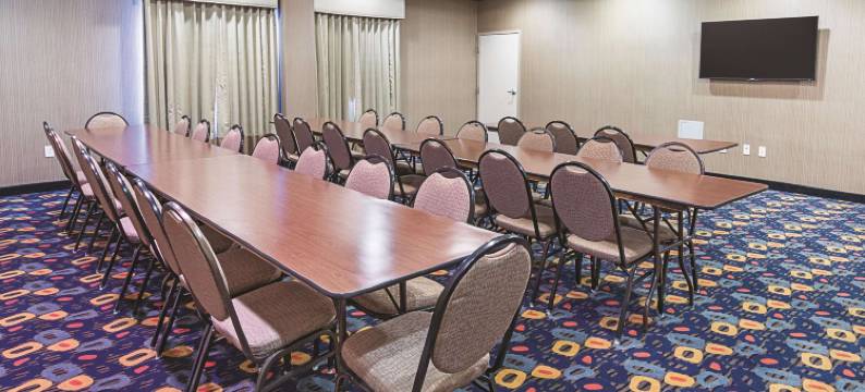 格伦罗斯拉昆塔温德姆套房酒店(La Quinta Inn & Suites by Wyndham Glen Rose)图片