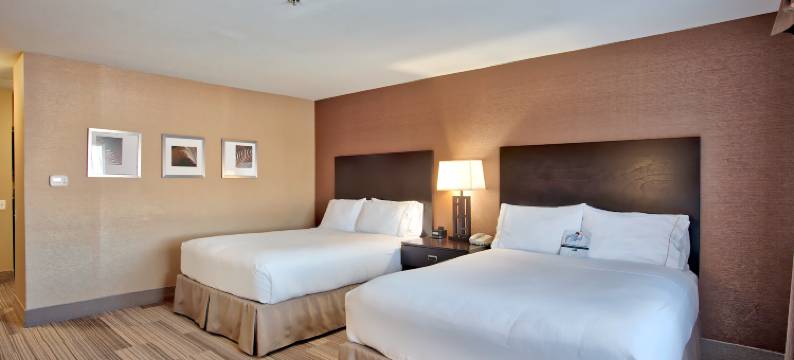 希尔顿欢朋酒店-科斯塔梅萨纽波特海滩(Hampton Inn by Hilton Costa Mesa Newport Beach)图片