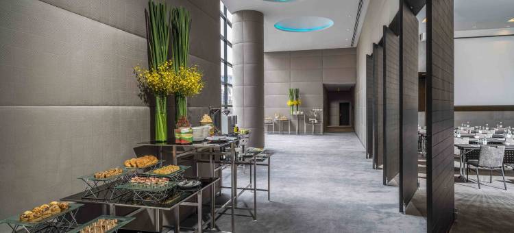 曼谷素坤逸路假日酒店(Holiday Inn Bangkok Sukhumvit)图片