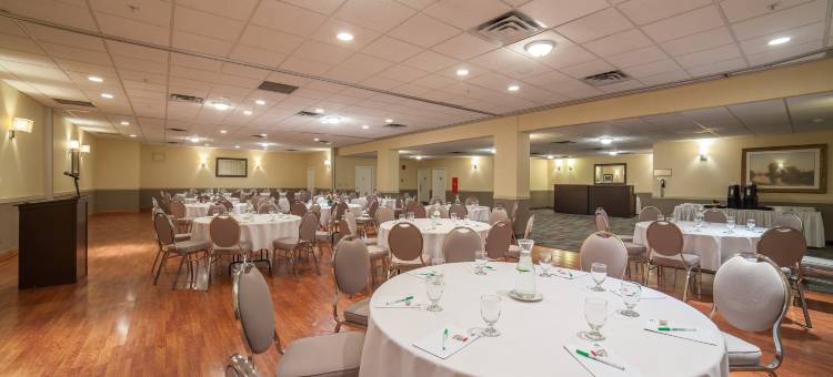 西基洛纳希尔顿逸林酒店(DoubleTree by Hilton West Kelowna)图片