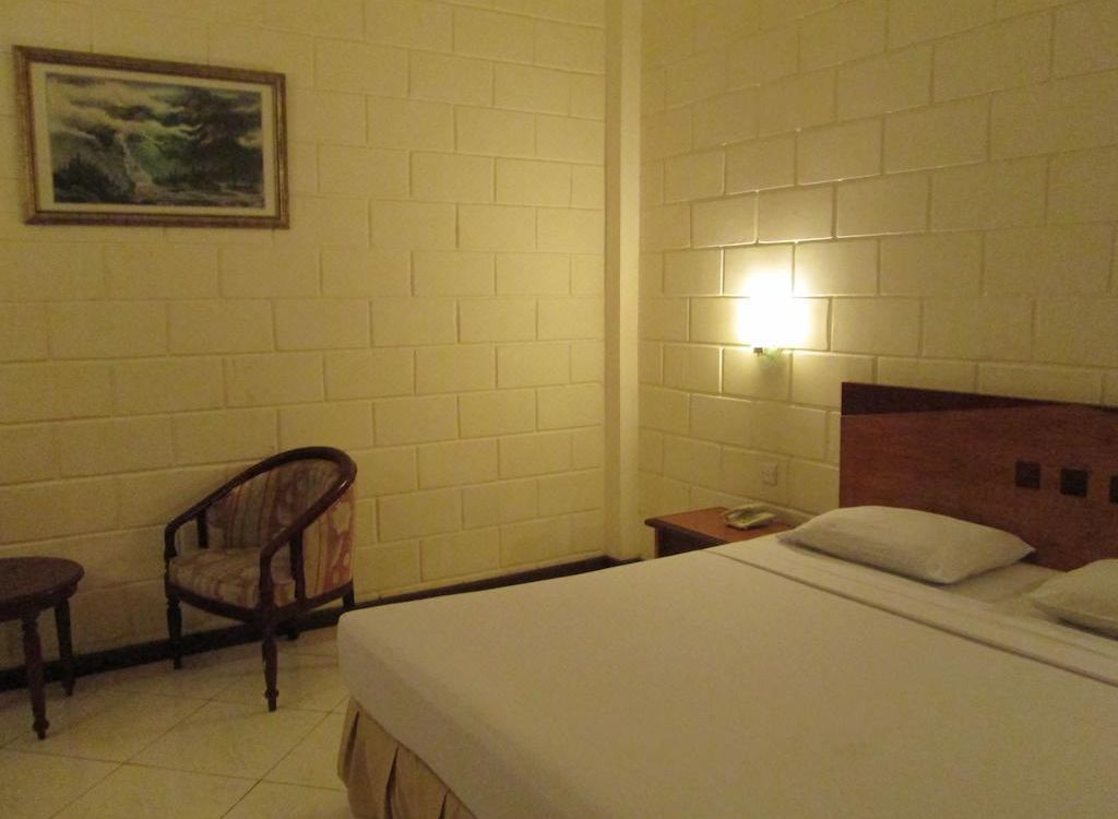 Hotel Buana Lestari Hotel Reviews And Room Rates - 