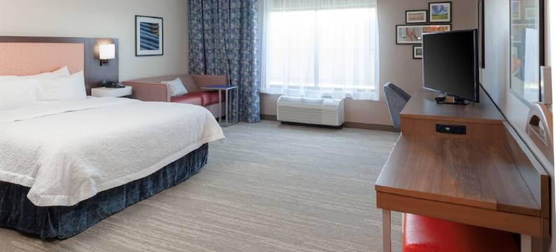 奥佛兰公园南欢朋套房酒店(Hampton Inn & Suites Overland Park South)图片
