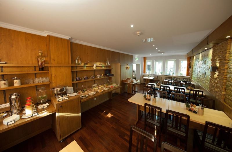 Paulaner Am Dom Wirtshaus Und Hotel Hotel Reviews And Room Rates