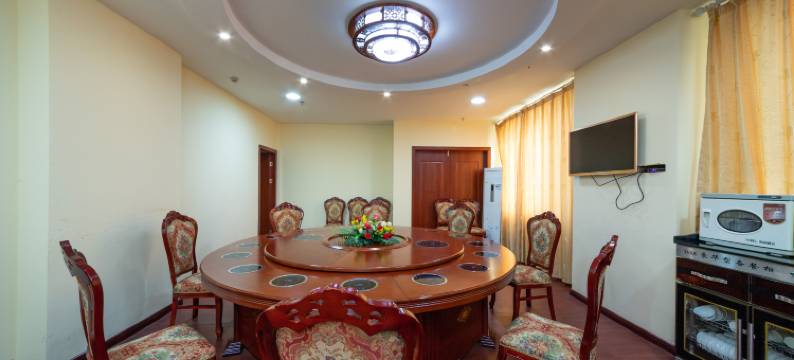 来宾俊发酒店图片