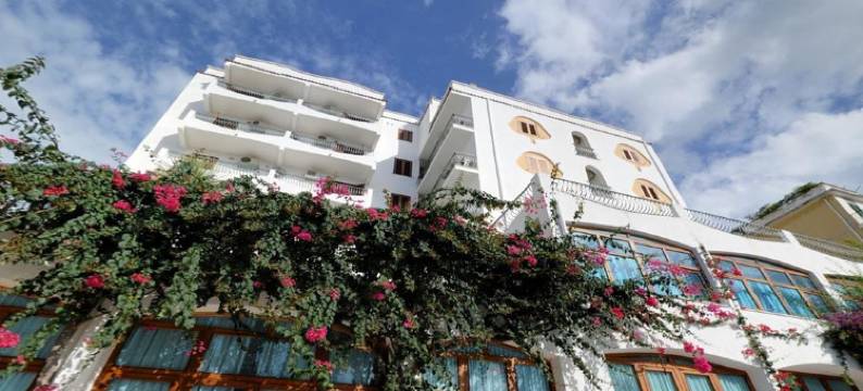 德洋蓝齐酒店(Hotel Degli Aranci)图片