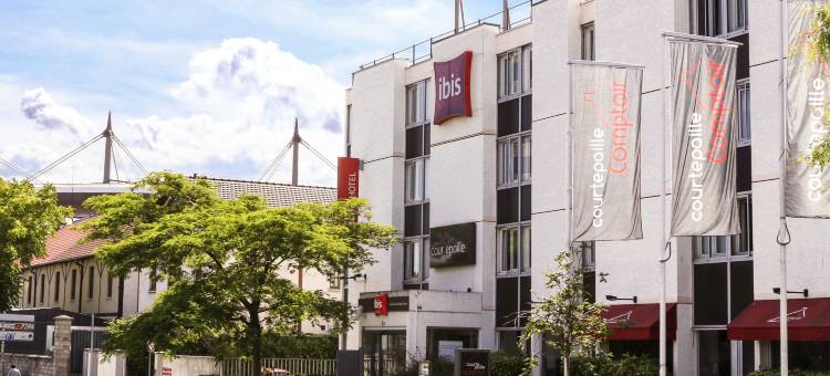 宜必思巴黎圣丹尼体育场西部酒店(Ibis Saint-Denis Stade Ouest)图片