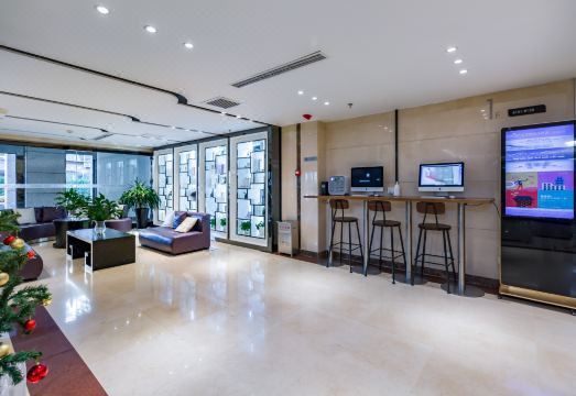 Lavande Hotel (Beijing South Railway Station Yangqiao)Hotel Overview