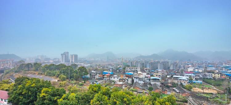 美仑•城市度假PLUS酒店(桂林兴安秦皇宫灵渠水街店)图片