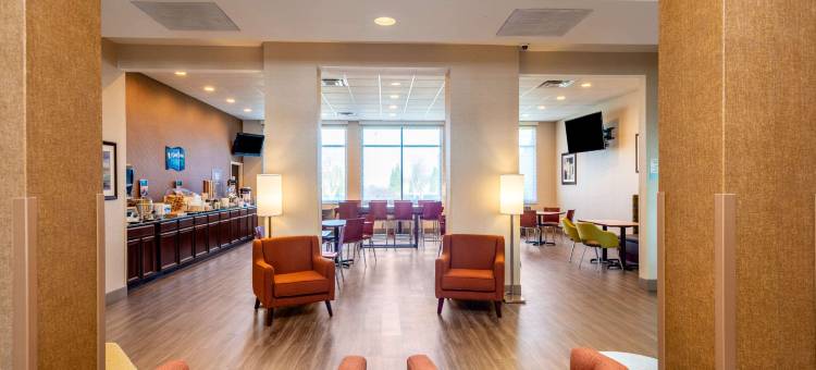 哈利森凯隆波因特酒店(Clarion Pointe Harrisonburg)图片