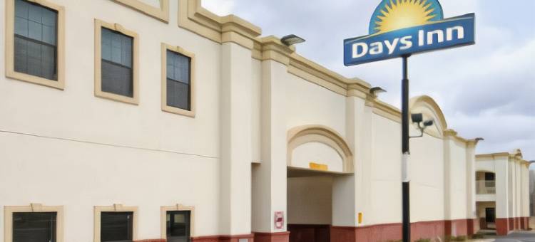 比格斯普林戴斯套房酒店(Days Inn & Suites by Wyndham Big Spring)图片