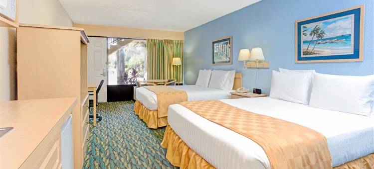 沃思堡福雷斯特希尔拉昆塔温德姆套房酒店(La Quinta Inn & Suites by Wyndham Ft. Worth - Forest Hill TX)图片