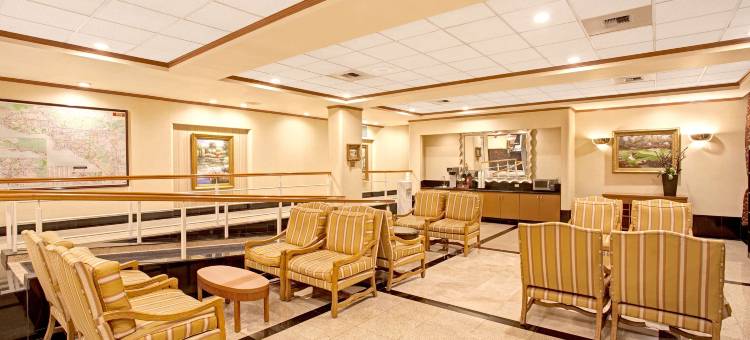 贝斯特韦斯特优质商务优质酒店(Best Western Plus Commerce Hotel)图片