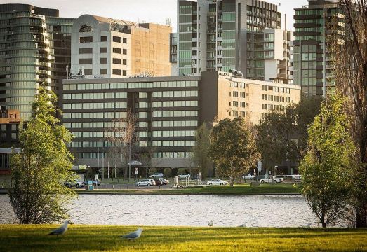 Pullman Melbourne Albert Park Hotel Overview