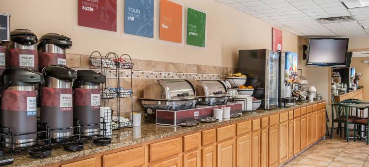 韦斯特品质酒店(Quality Inn West)图片