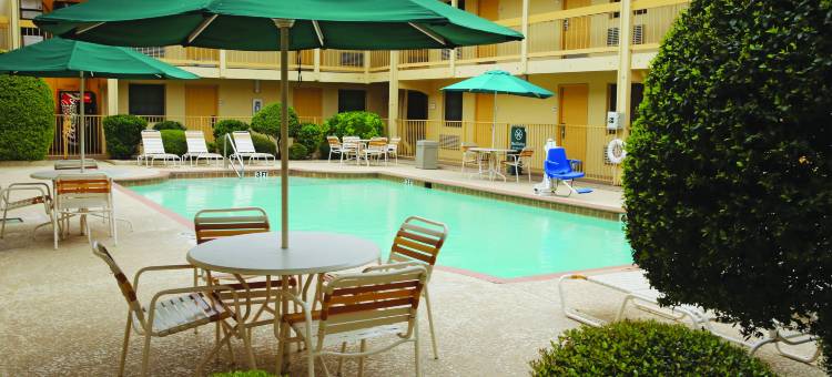 阿比林温德姆呗盟酒店(Baymont  Abilene)图片