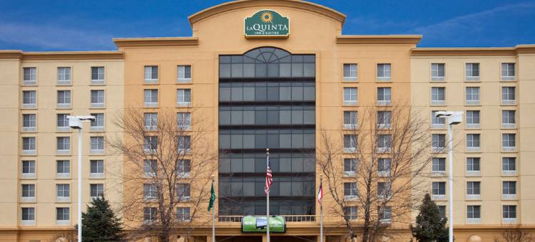 辛辛那提沙伦维尔拉昆塔温德姆套房酒店(La Quinta Inn & Suites by Wyndham Cincinnati Sharonville)图片