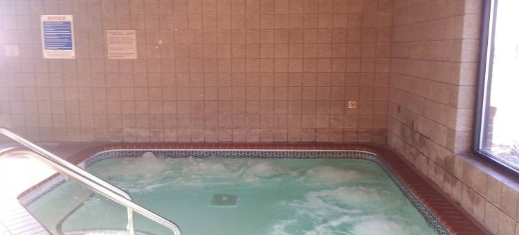 科拉尔维尔美吟温德姆酒店(AmericInn by Wyndham Coralville)图片