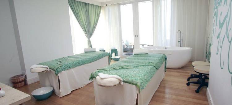 雅维林海中天酒店(Avillion Port Dickson)图片