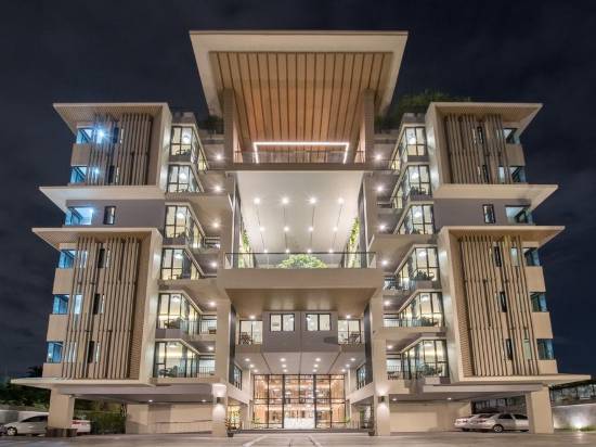 席那克林米伊酒店