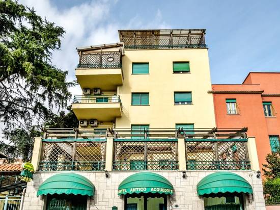 安蒂科亞葵多託酒店