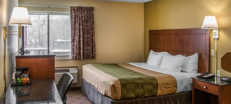 科拉泰尔茵套房酒店，贾斯珀河瀑布(Coratel Inn & Suites by Jasper River Falls)图片