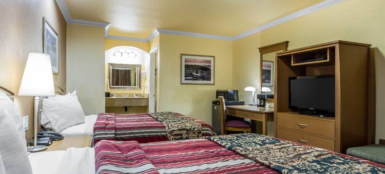 Rodeway Inn & Suites Near the Coliseum & Arena图片