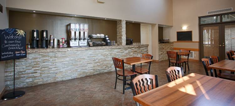 科洛尼尔贝斯特韦斯特酒店(Best Western Smiths Falls Hotel)图片