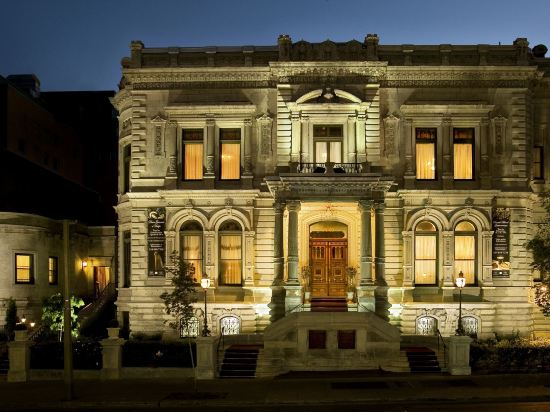 5 star hotels in Montreal | Trip.com