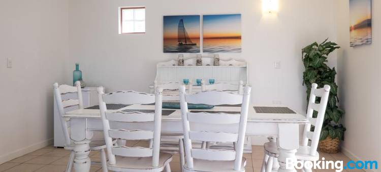 第一点向下度假屋(First Point down by Discover Stradbroke)图片