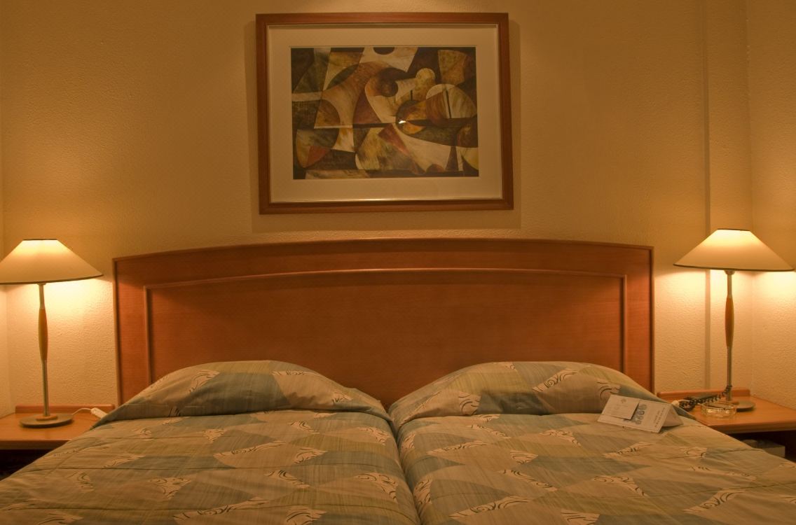 Town Lodge Sandton Grayston Drive Hotel Reviews And Room Rates - 