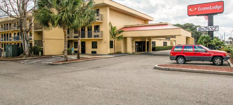 大西洋滩梅奥诊所贾克斯区凯艺酒店(Quality Inn Atlantic Beach-Mayo Clinic Jax Area)图片