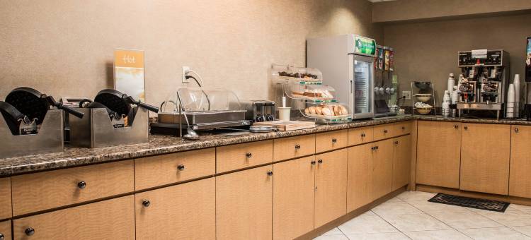 新奥尔巴尼贝斯特韦斯特酒店(Best Western New Albany)图片