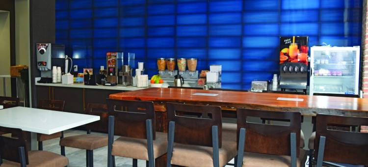 温德姆旗下拉昆塔温德姆酒店套房-内港市中心(La Quinta Inn & Suites by Wyndham Baltimore Downtown)图片