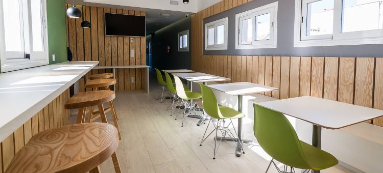 马德里市中心富恩卡拉尔52号民宿酒店(B&B Hotel Madrid Centro Fuencarral 52)图片