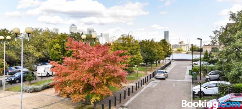 城景之家(Riverbank Stay)图片