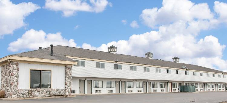 皮托斯基温德姆速8酒店(Super 8 by Wyndham Petoskey)图片