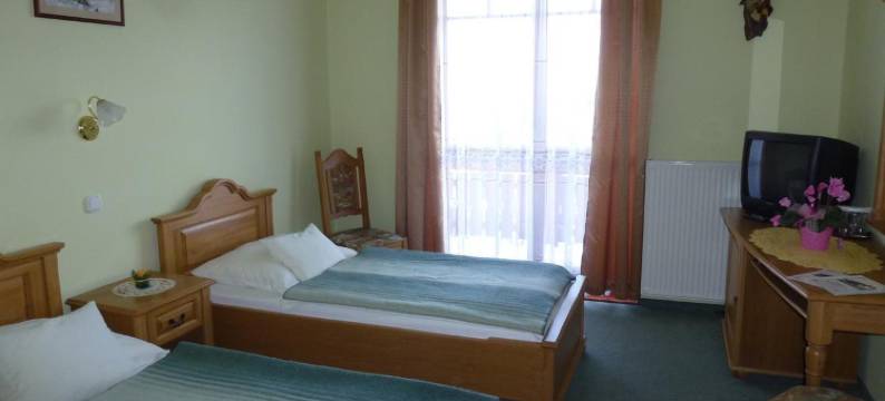 雪绒花旅馆(Edelweiss Panzio)图片