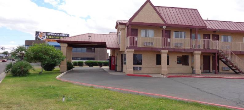 凤凰城北黑峡谷高速公路骑士酒店(Knights Inn Phoenix at N Black Canyon Hwy)图片